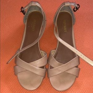 Tan old navy sandals